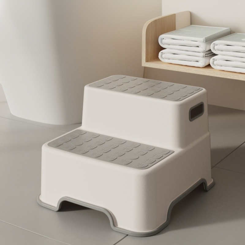 Portable Step Stool Bathroom A - огляд і ціна Home Bathroom With Two Toilets