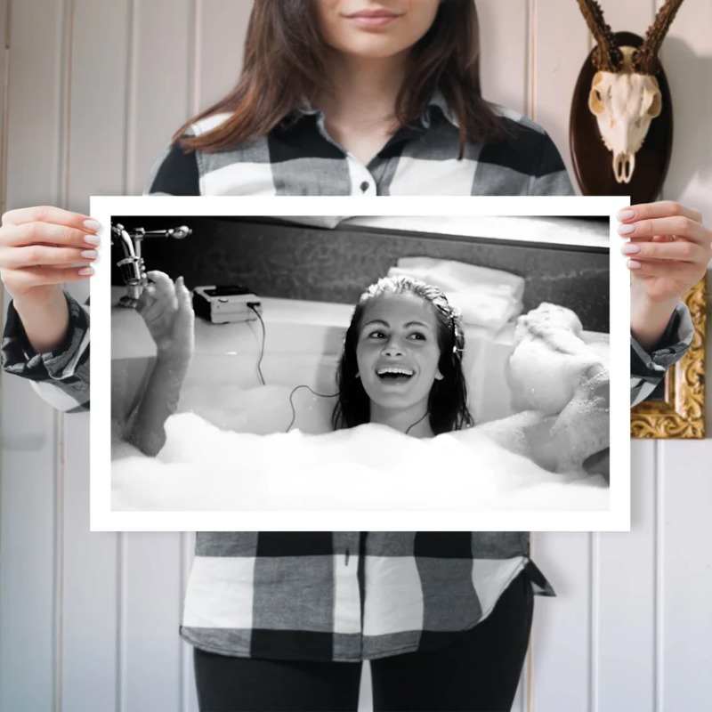 Funny Movie Scenes Bathroom Ar - огляд і ціна Home Movie Bathroom Scene